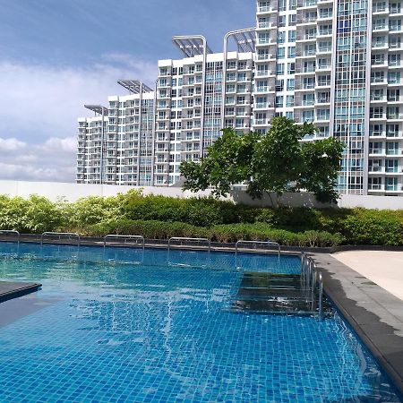 Mactan Newtown With Sun Set And Garden View Aparthotel Cebu Exterior foto